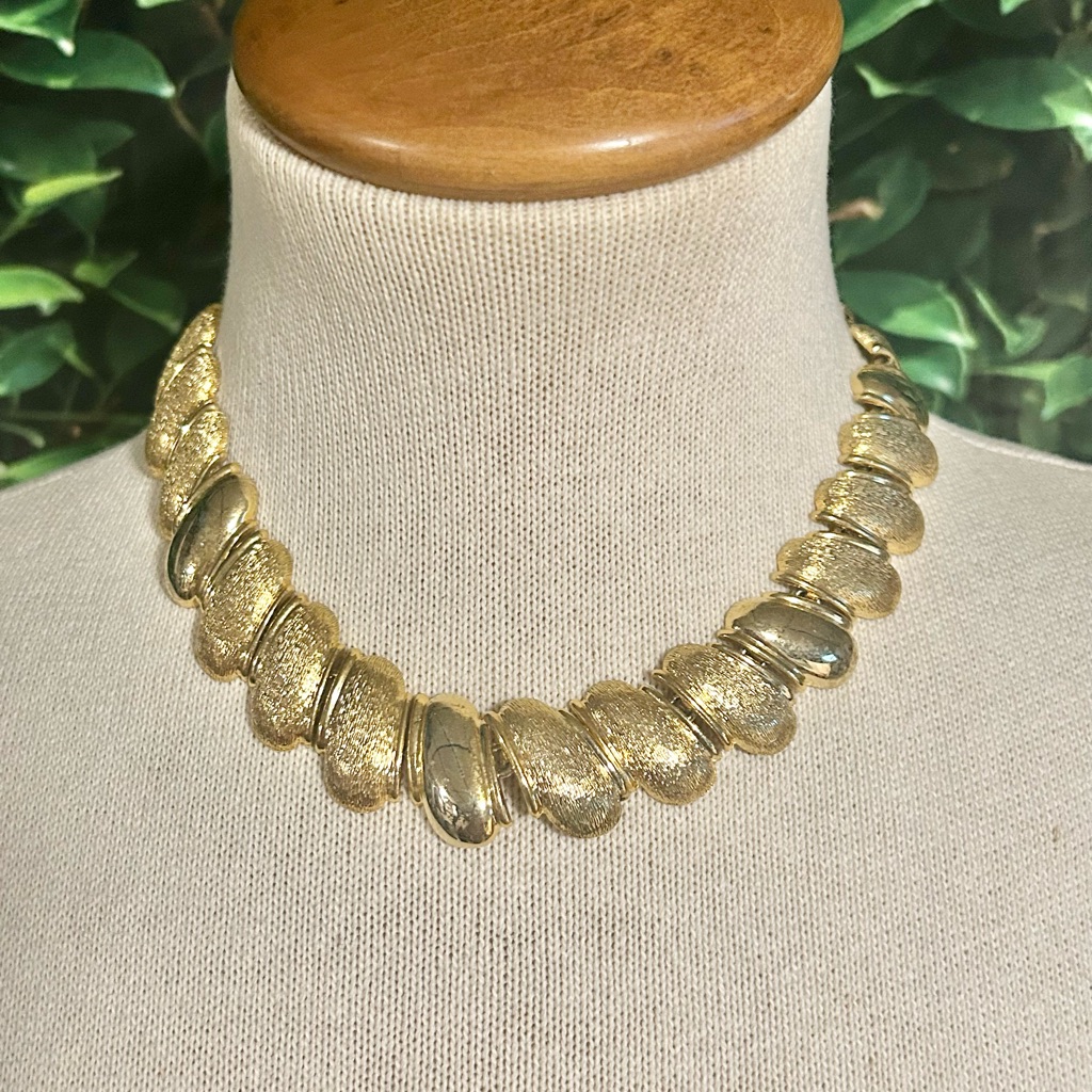 Gold Tone Color Choker Metal Necklace 16